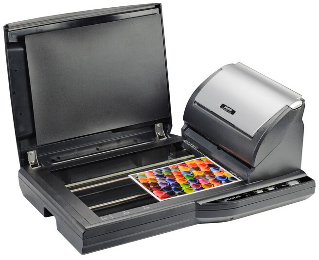 اسکنر آکبند plustek pl2550