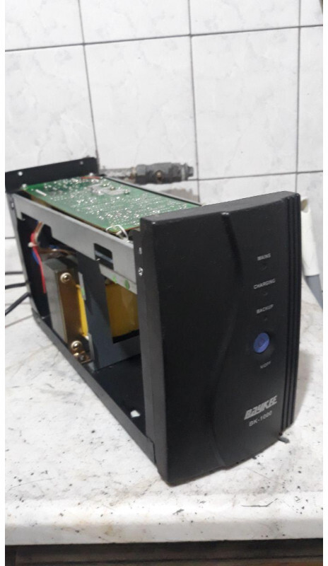 یو پی اس دست دوم مدل baykee bk-1000