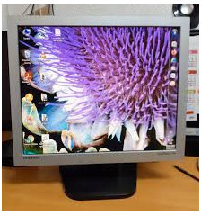 مانیتور 17 اینچ ال سی دی دست دوم سامسونگ samsung lcd syncmaster V1740