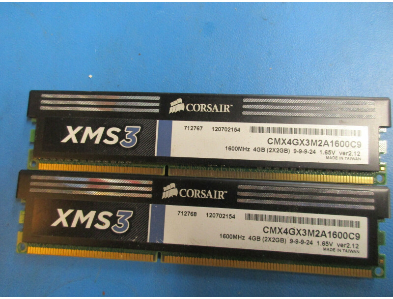 حافظه دست دوم corsair ram 2gb ddr3